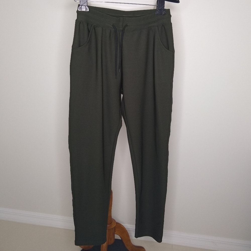 Sweatpants Size M Side Stripes
